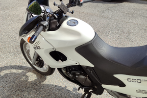 Aprilia Pegaso 650 i.e 2001