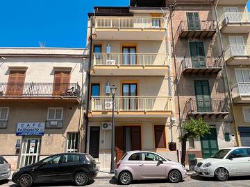 Stanza/Suite indipendente in palazzina