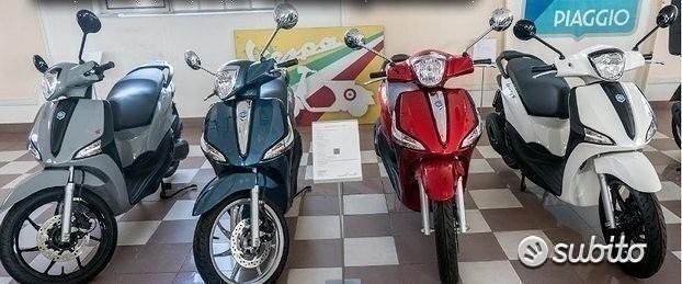 PIAGGIO LIBERTY 125 Rosso Atlas in pronta Consegna