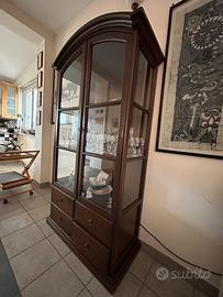 Vetrina in arte povera