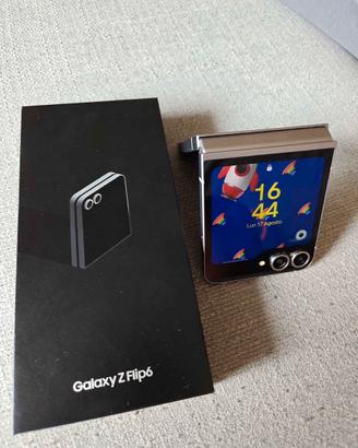 Samsung z flip 6 cin scatola, perfetto