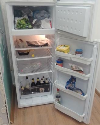 frigo idesit
