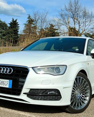 Audi A3 Sportback S line 1.6 TDI 110 CV 