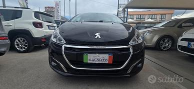 Peugeot 208 PureTech 82 5 porte Allure