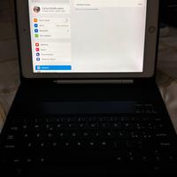 Apple pad pro 9”7