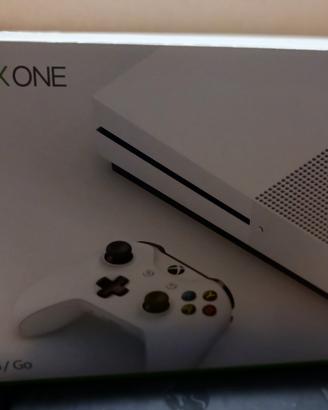 Xbox one S 500 gb + controller