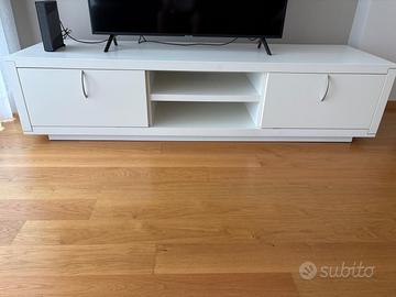 Mobile porta tv