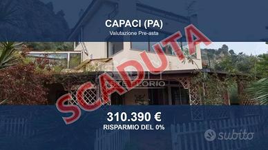 Immobile in asta di 281 m² con più di 5 locali a C
