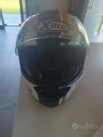Casco Xlite 702