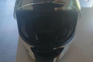 Casco Xlite 702
