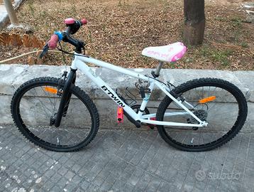 Bicicletta B'TWIN Rockrider