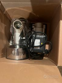 Attrzzatura per fare la conserva di pomodoro