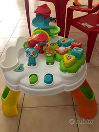 Gioco per bambini interattivo bello