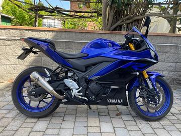 Yamaha YZF R3 - 2021