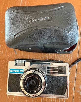 Macchina fotografica vintage