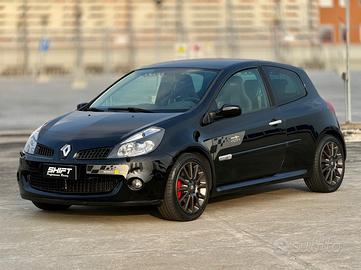 Renault Clio 3 RS F1 R27 N3196 197cv 2008
