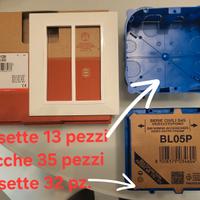 Placche e cassette marca AVE. Valore tot. € 2137