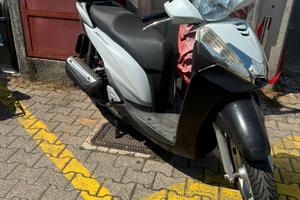 Honda SH 300