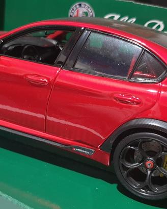 ALFA ROMEO GIULIA GTAM SCALA 1-18