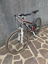 biclicletta Scott ragazzo ruota 24