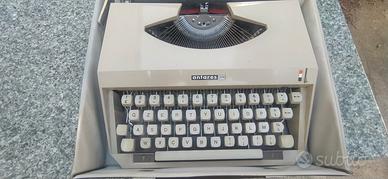 macchina da scrivere capri tenuta bene