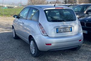 Lancia Ypsilon 1.2 Argento