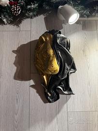 Testa di leone decorativa oro e nera
