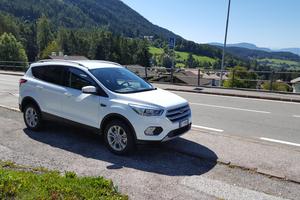 Ford Kuga 1.5 120 cv. Titanium