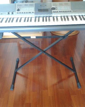 Tastiera YAMAHA E 403