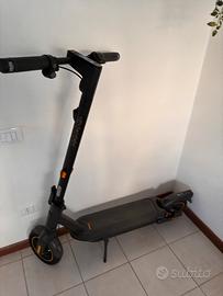 Monopattino Ninebot MAX G2E