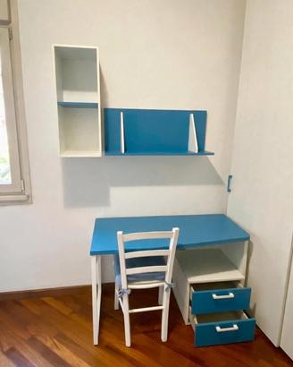 Scrivania comodino e mensola