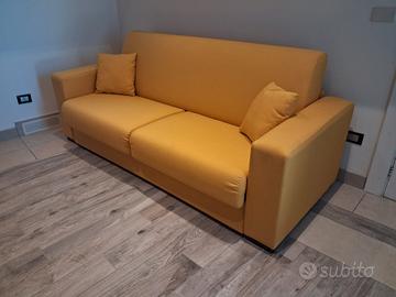 Divano letto matrimoniale 