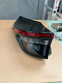 Fanale posteriore YARIS CROSS
