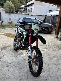 Fantic XEF 125 Competition