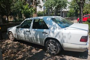 MERCEDES Serie 200-320(*124) - 1995