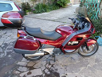 St 1100