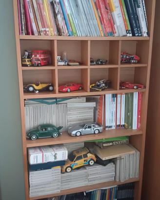 Scrivania Ikea + 2 librerie Billy