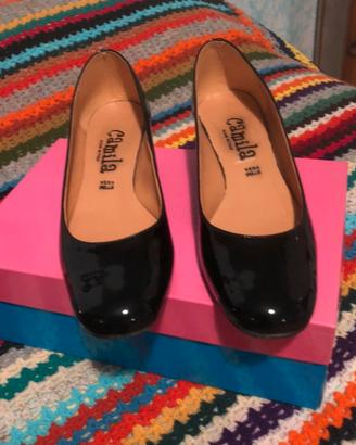 Scarpe donna in vernice nera