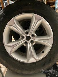 Cerchio 235/65 R17 Land Rover Discovery Sport