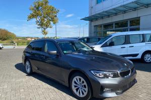 BMW 318 d Touring Business Advantage aut.