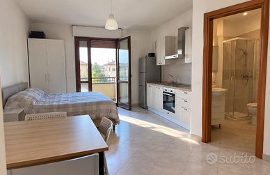 GALLARATE (VA) MONOLOCALE CON BALCONE