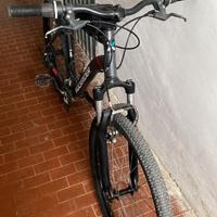 Bici rockrider st 100