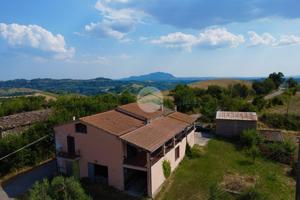 CASA INDIPENDENTE A CALVI DELL'UMBRIA