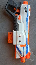NERF grande mitragliatrice con vari accessori