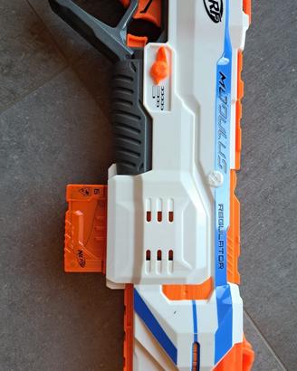 NERF grande mitragliatrice con vari accessori