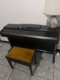 Pianoforte digitale Yamaha YDP 151 88 tasti pesati