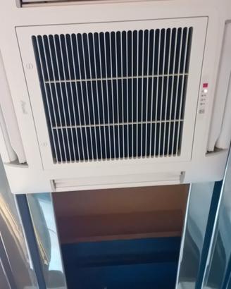 Condizionatore da soffitto