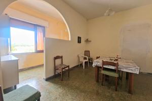 Casa indipendente con ampio giardino