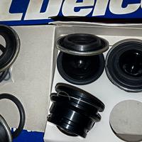 Chevy Corvette C3 ricambi nuovi