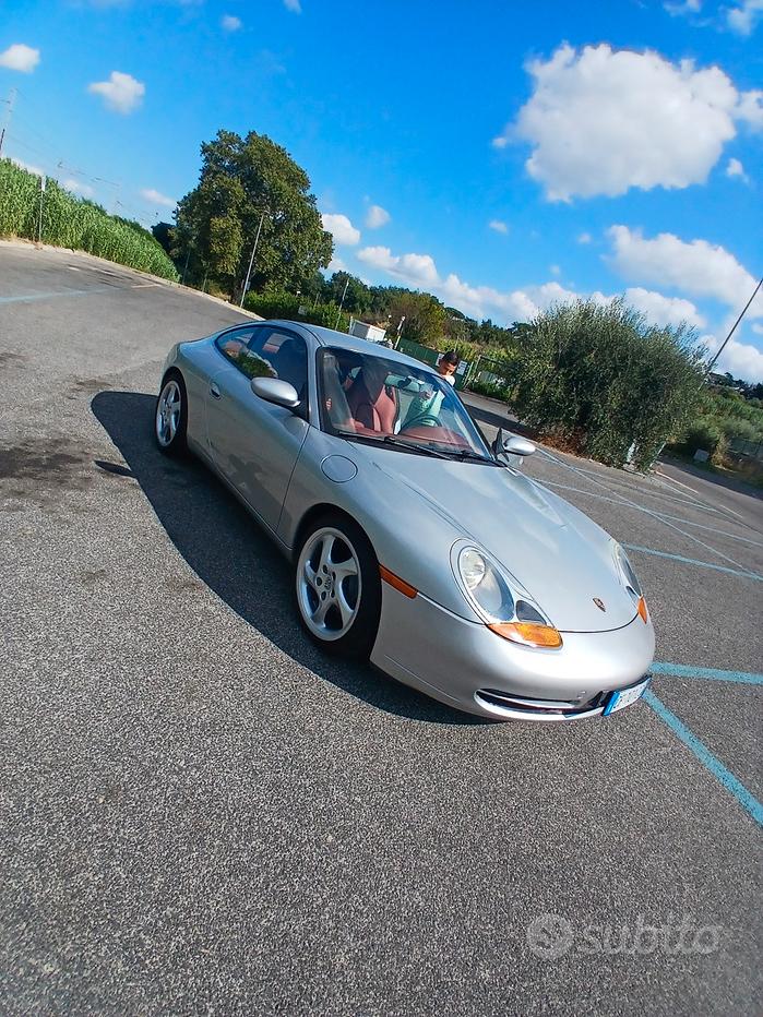 PORSCHE 911 (996)